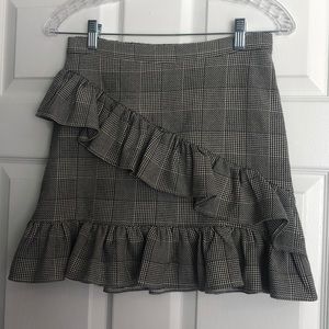 Pleated checkered mini skirt